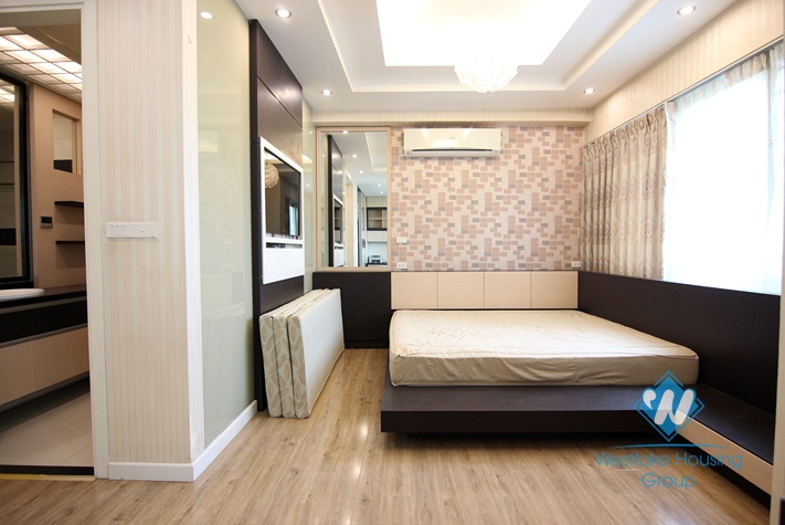 Nice 3 bedrooms apartment for rent in Tay Ho, Hanoi